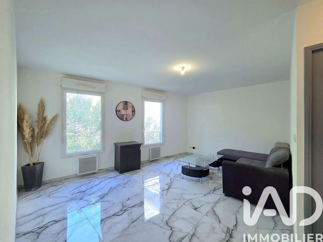 Photo 8 - Appartement à NIMES