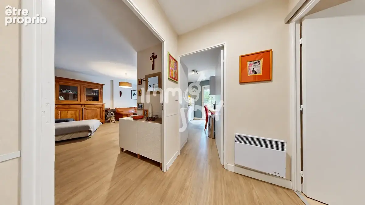 Un appartement avec un véritable jardin, le confort d’une maison en pleine ville ! - photo 9