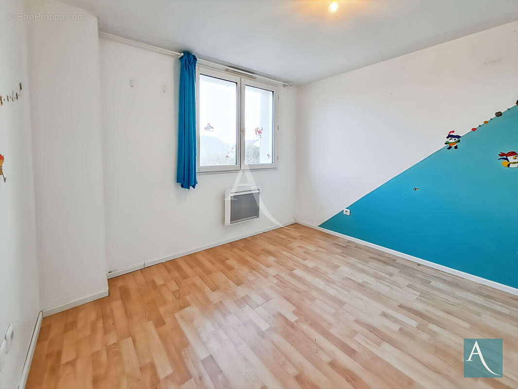 Maison à CHEPTAINVILLE