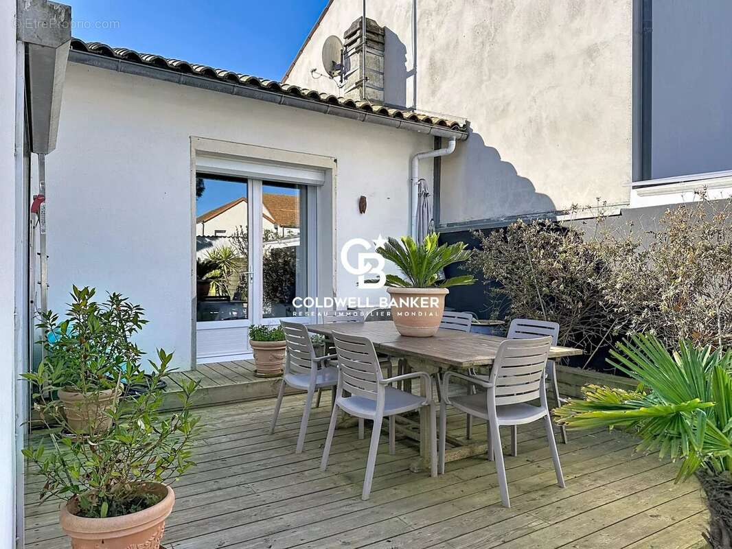 Maison à LA ROCHELLE