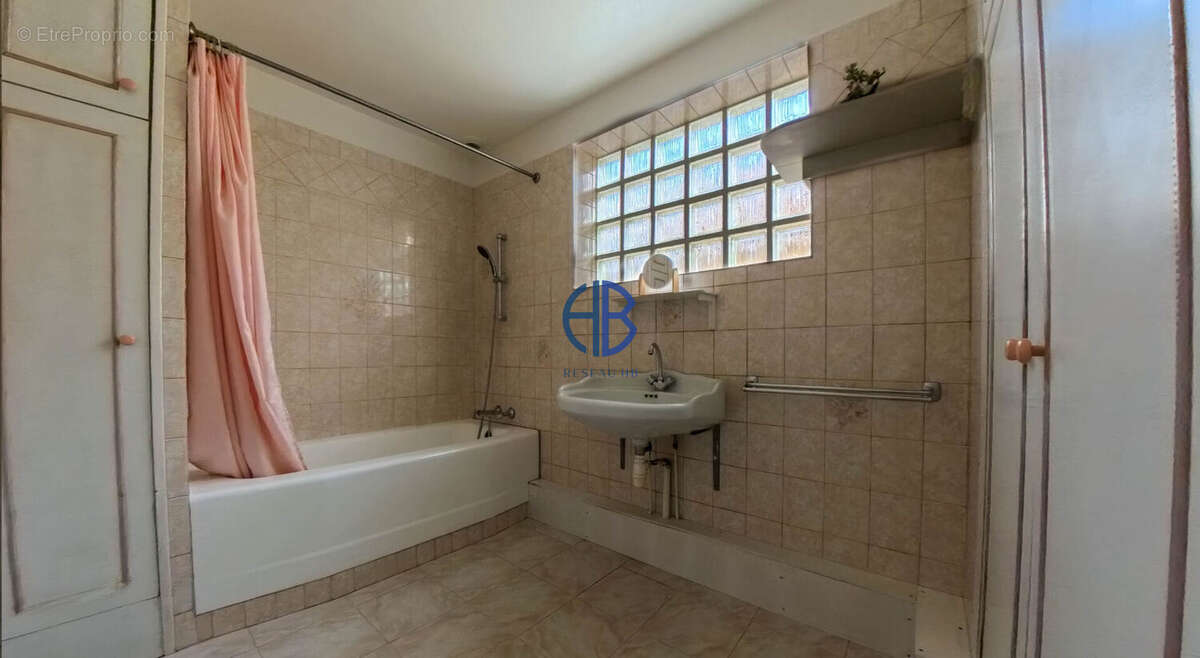 Maison à AULNAY-SOUS-BOIS