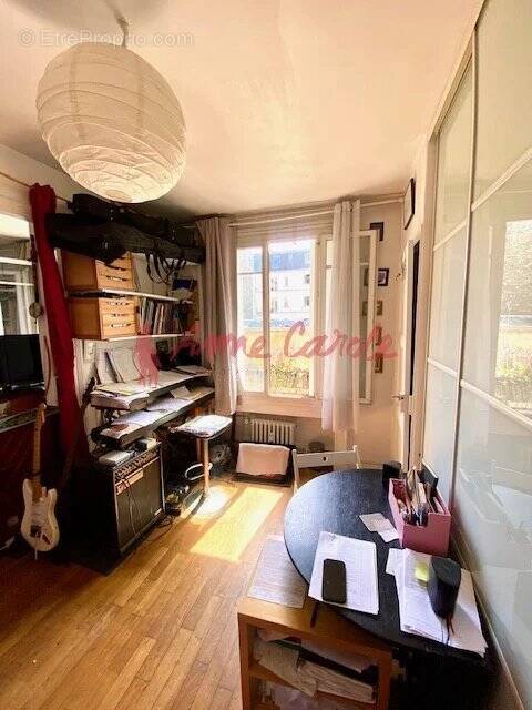 Appartement à PARIS-19E