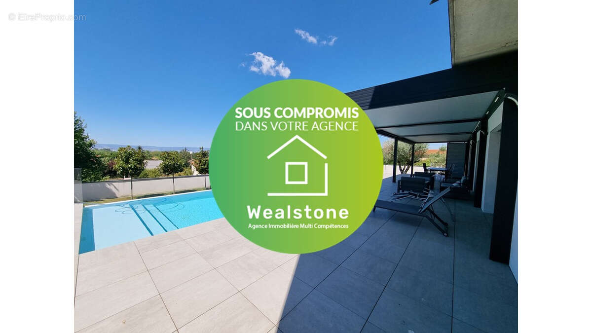 Maison à SAINT-BONNET-LES-OULES