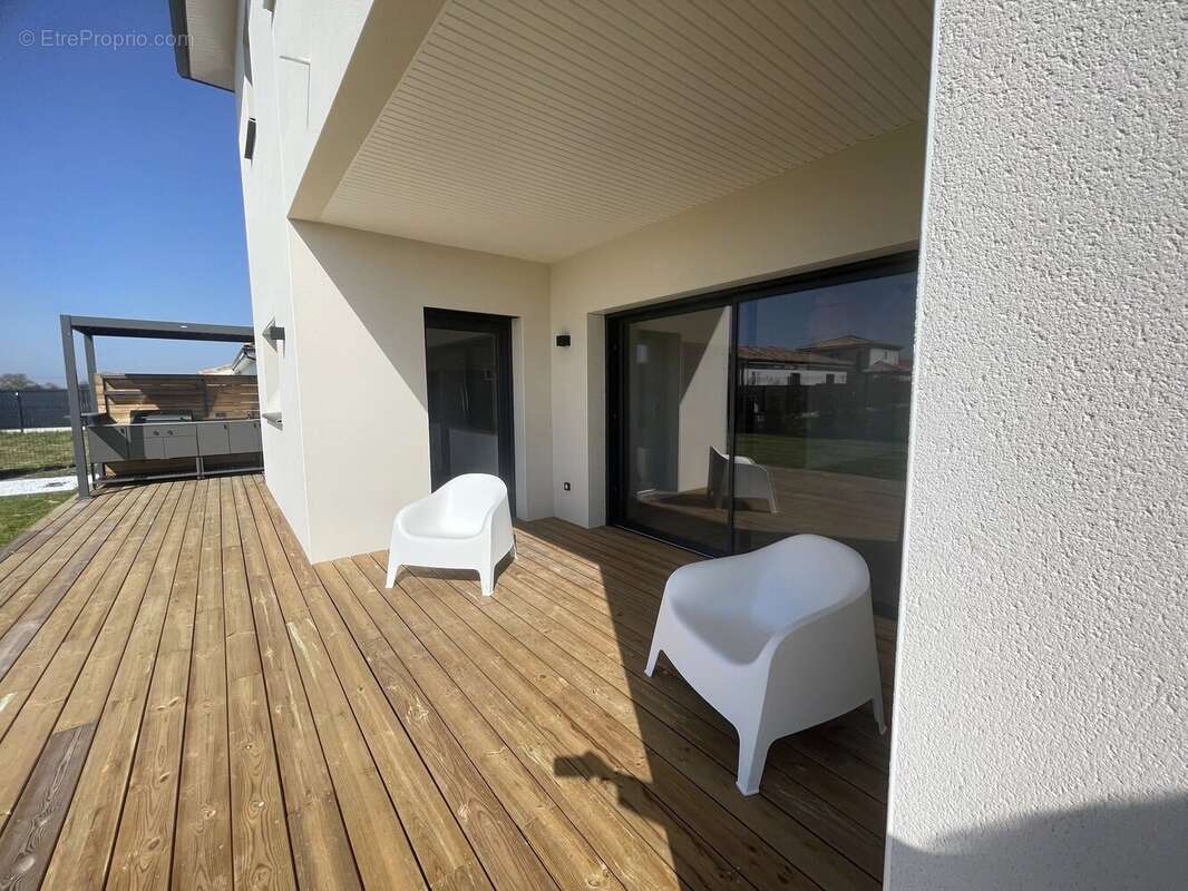 Maison à SAUBENS