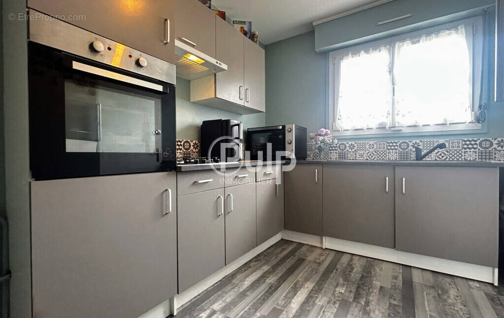 Maison à COURRIERES