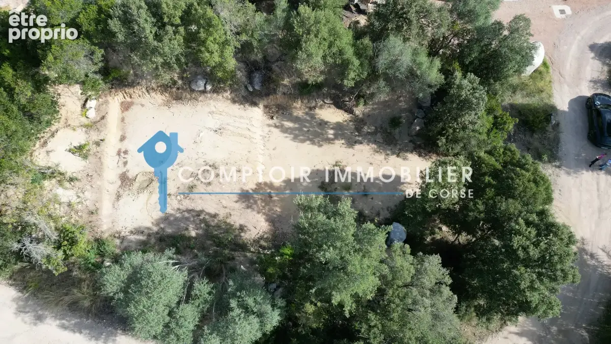 Exceptionnel à Porto Vecchiaccio, Terrain 3488 m2 avec permis accordés et purgés de tout recours - photo 3