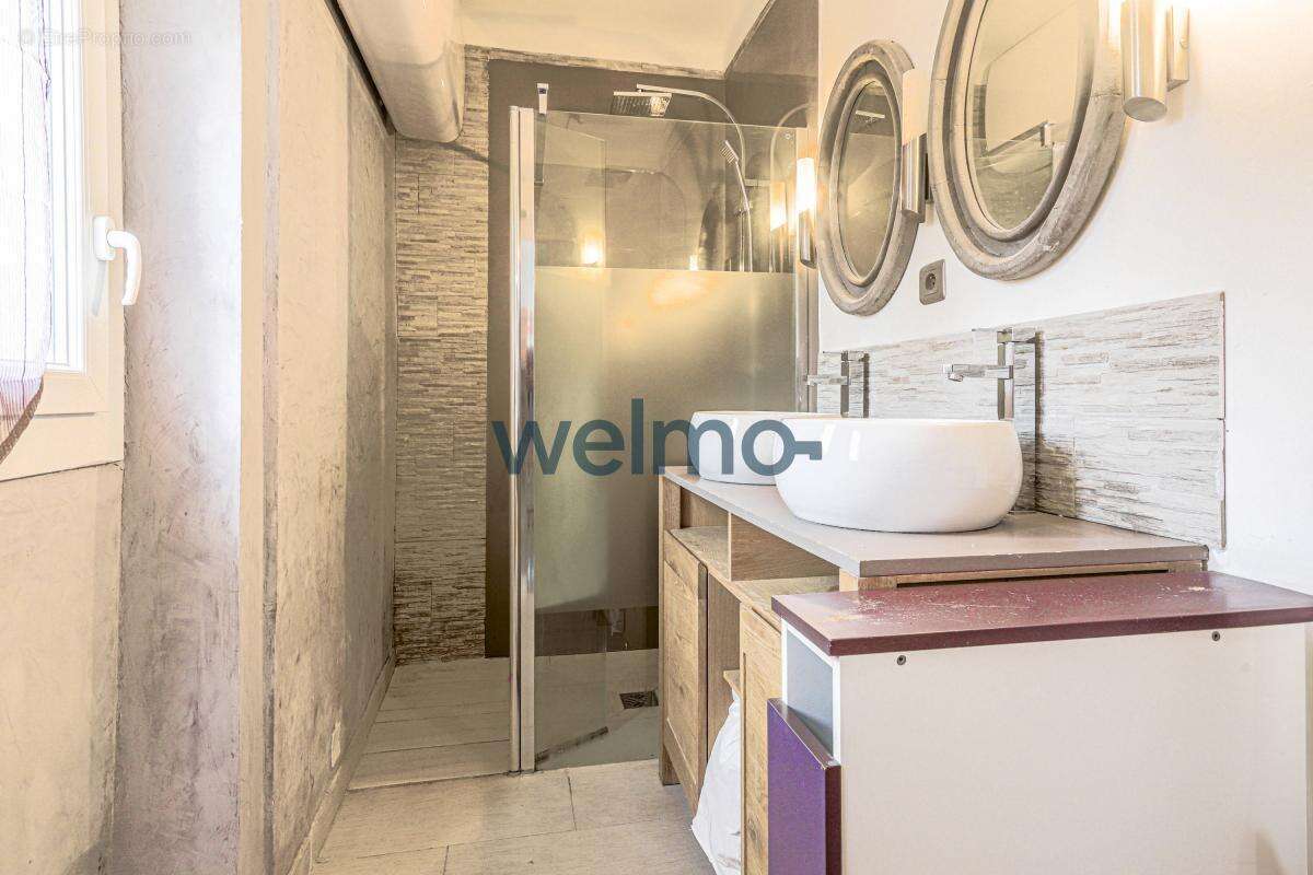 Appartement à VENCE