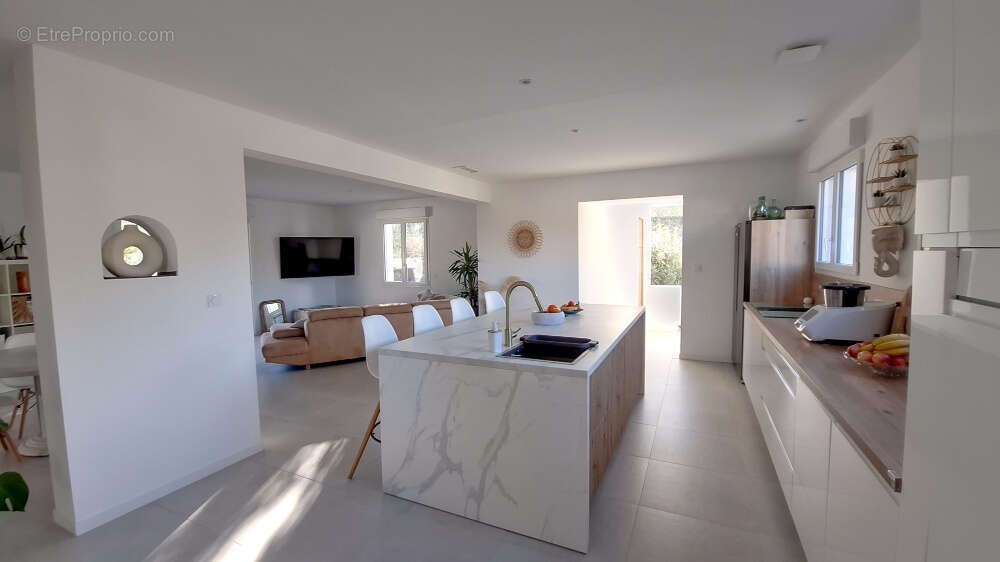 Maison à MARGUERITTES