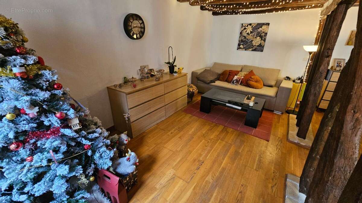 Appartement à HOUDAN