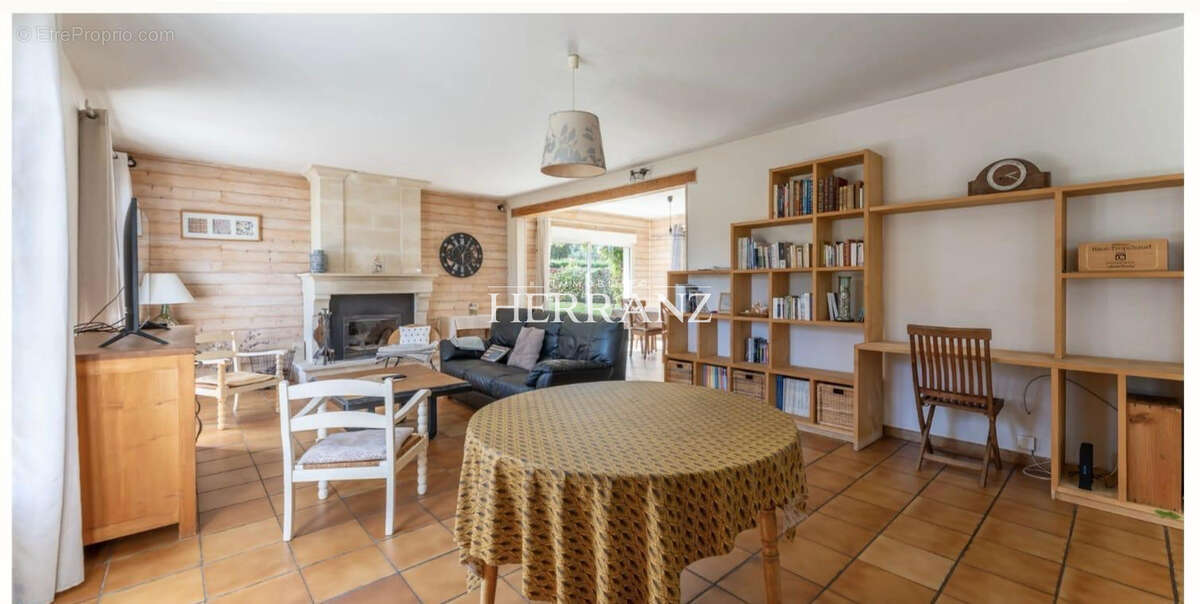 Maison à GALGON