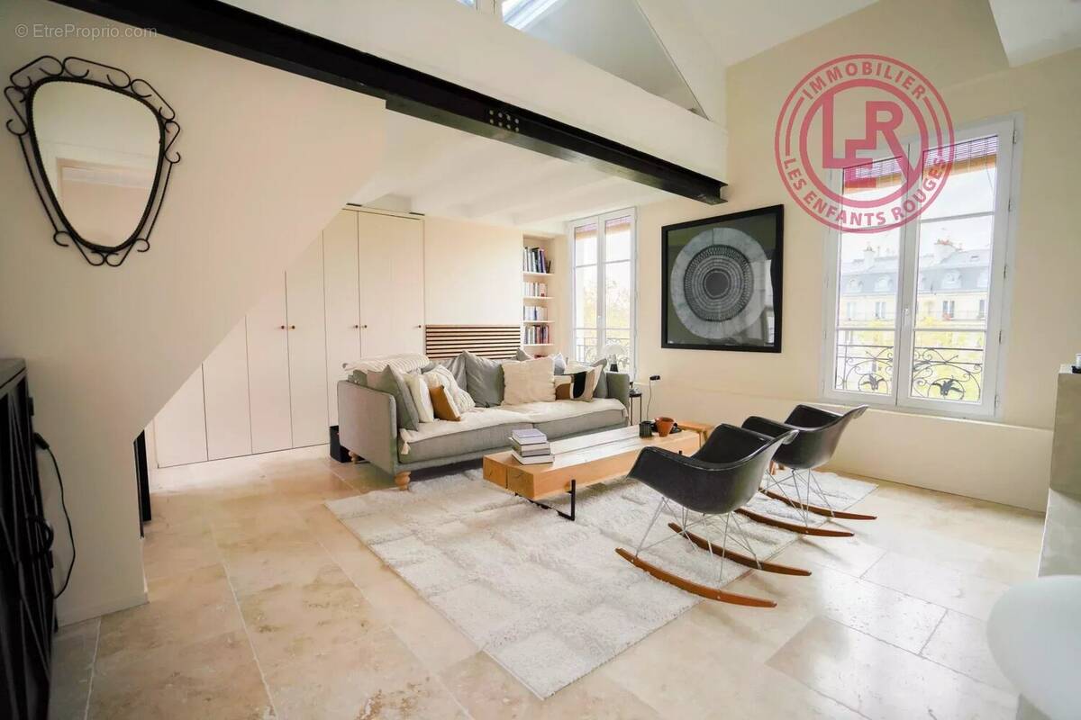 Appartement à PARIS-11E