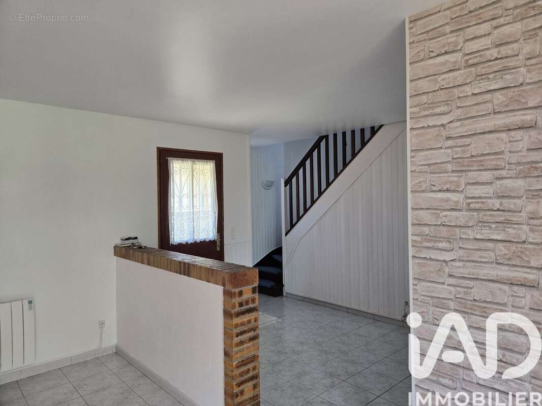 Maison 147 m² à Marcilly-La-Campagne  - photo 9