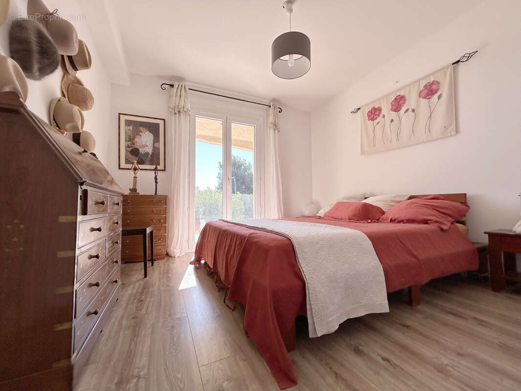 Maison à LEZIGNAN-CORBIERES