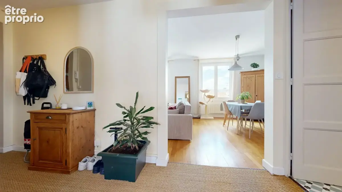 Appartement 3 pièces 69 m² à vendre à Villeurbanne (69100) - photo 9