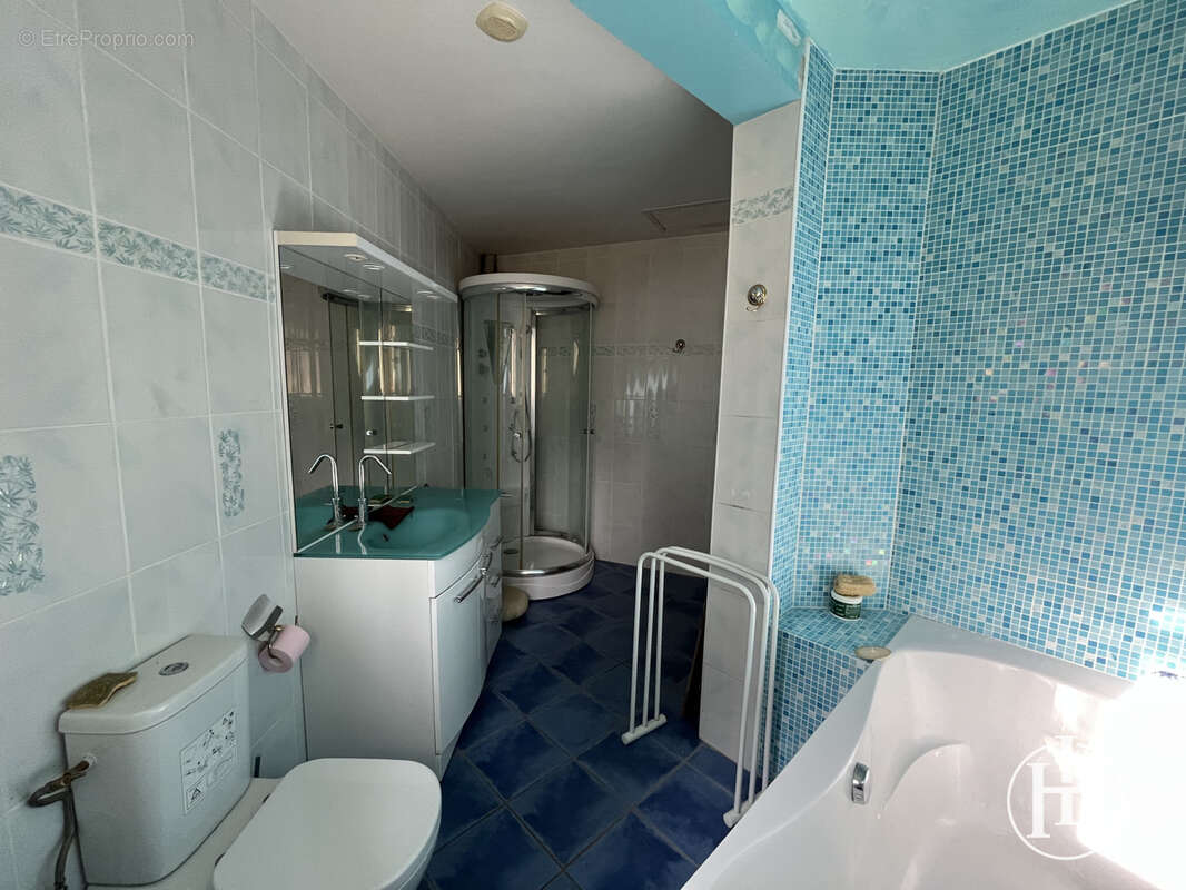 Maison à SAINT-AMAND-MONTROND