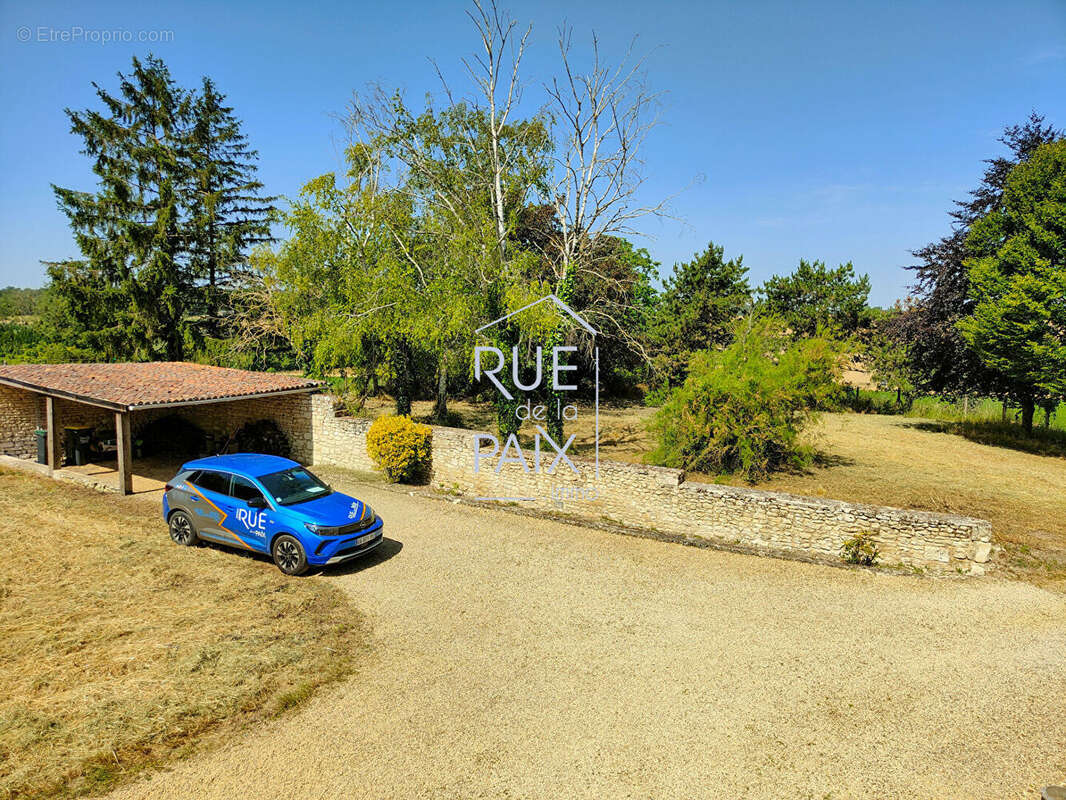 Maison en pierres 160m²  - 4 chambres -3277m² de terrain - photo 3