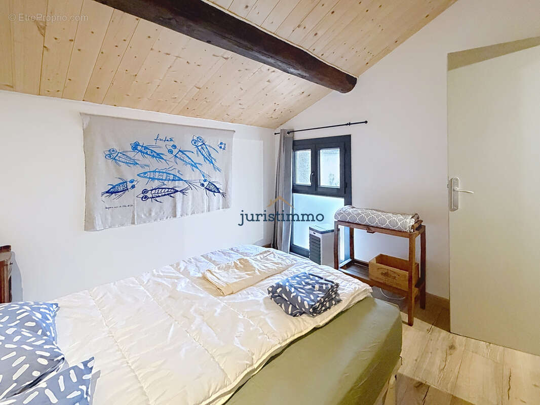 Appartement à RASTEAU
