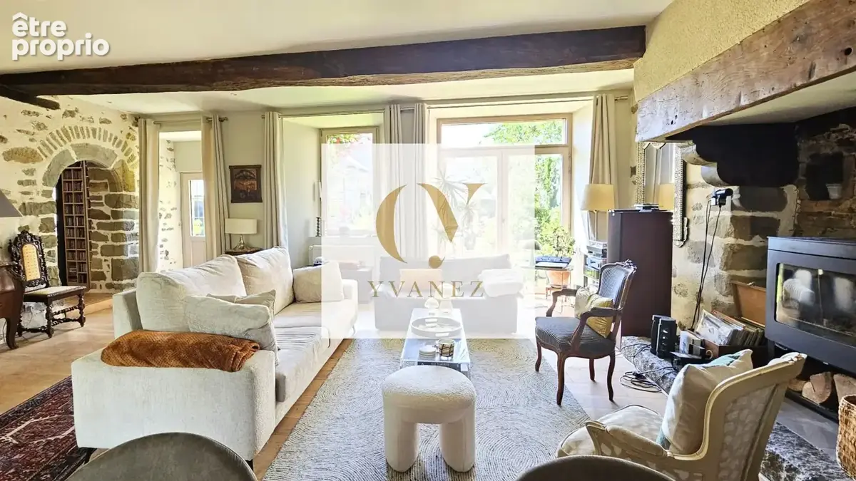 Photo Maison à Janze au prix de 425 850€