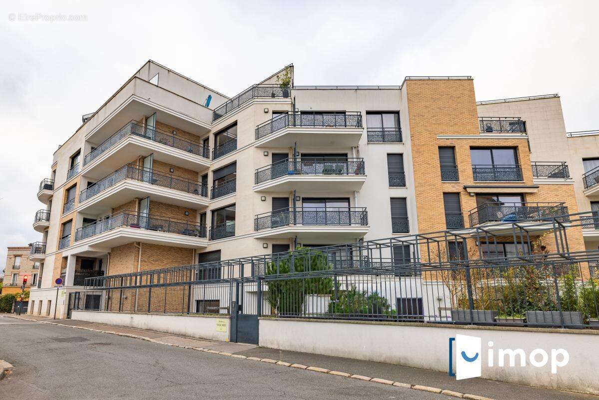 Appartement à CHATILLON