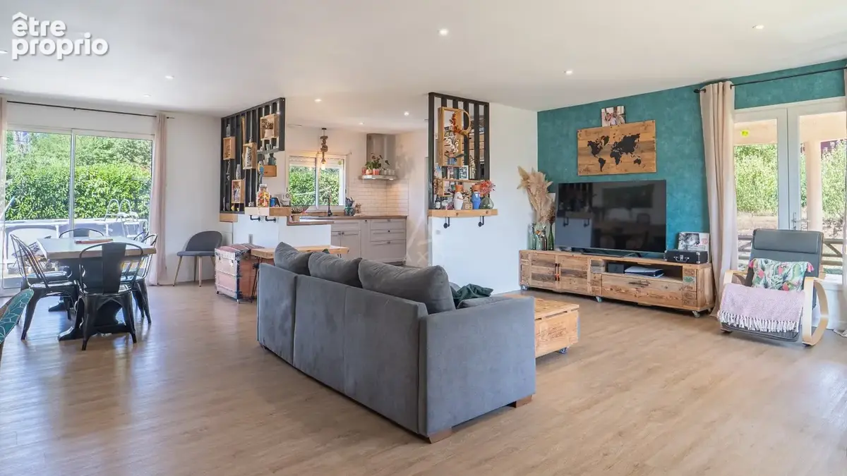 Maison familiale de plain pied de 121 m² - photo 5