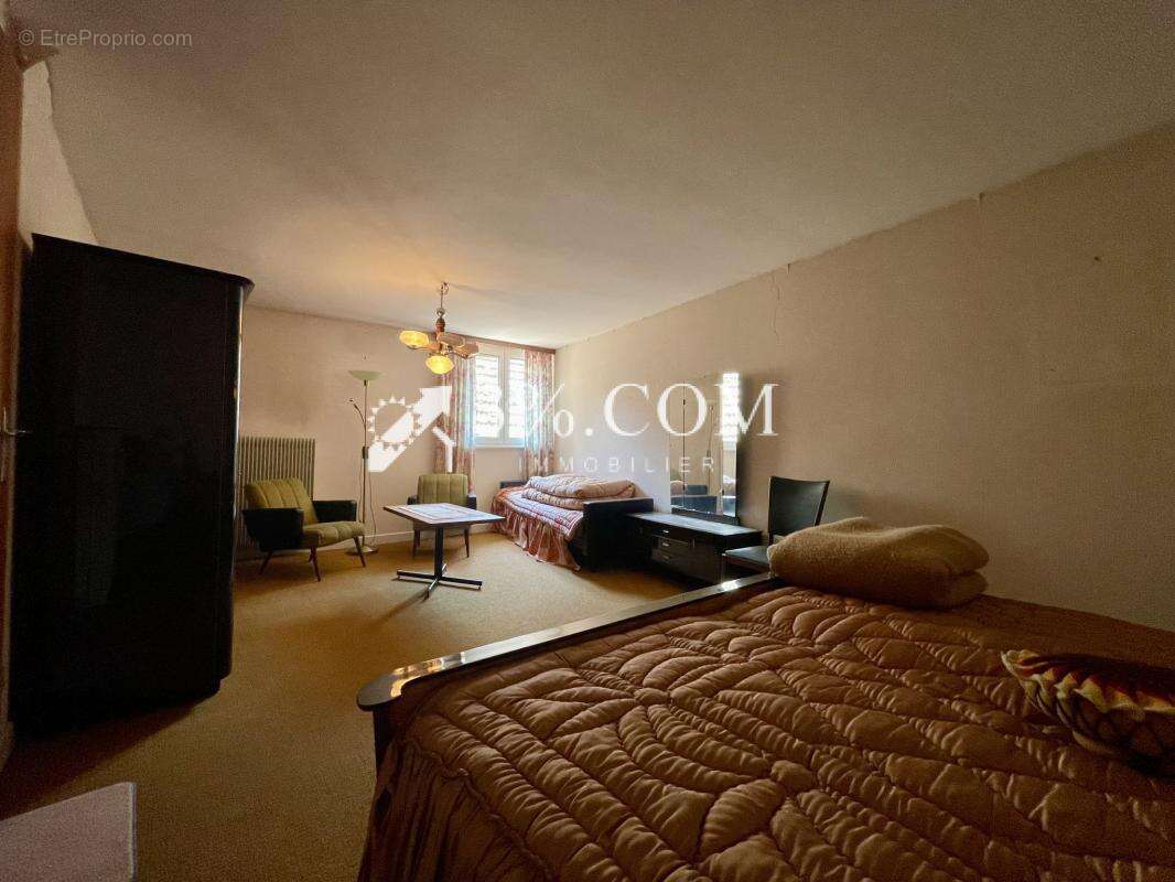 3%.COM Exclusivité BERBGIETEN, Corps de ferme, 96m2,dépendan - photo 9