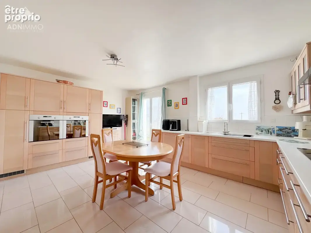 Maison 5 Pièces 176 m2 - photo 6
