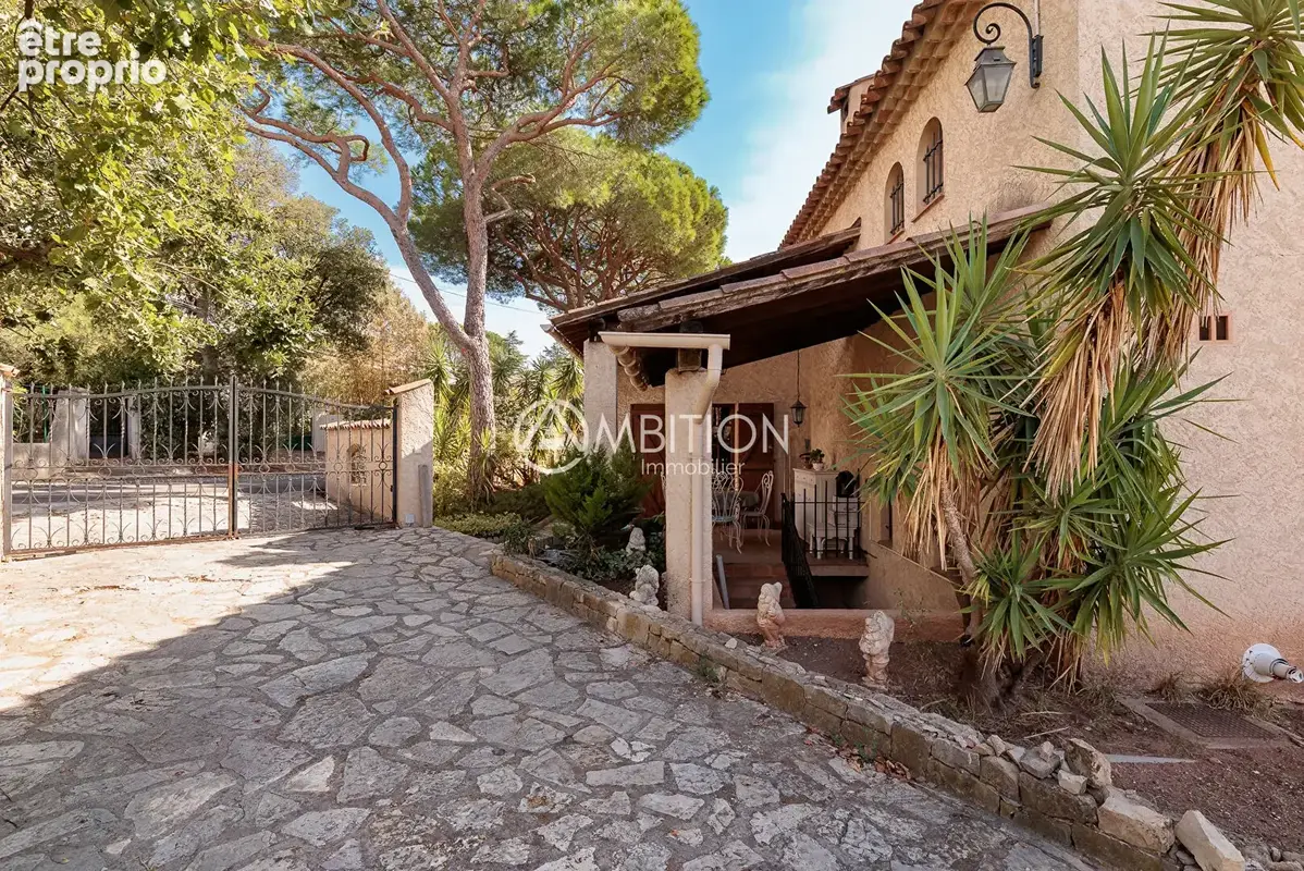 Villa provençale 173 m² sur 2 116 m² de terrain, piscine, potentiel de division - photo 15