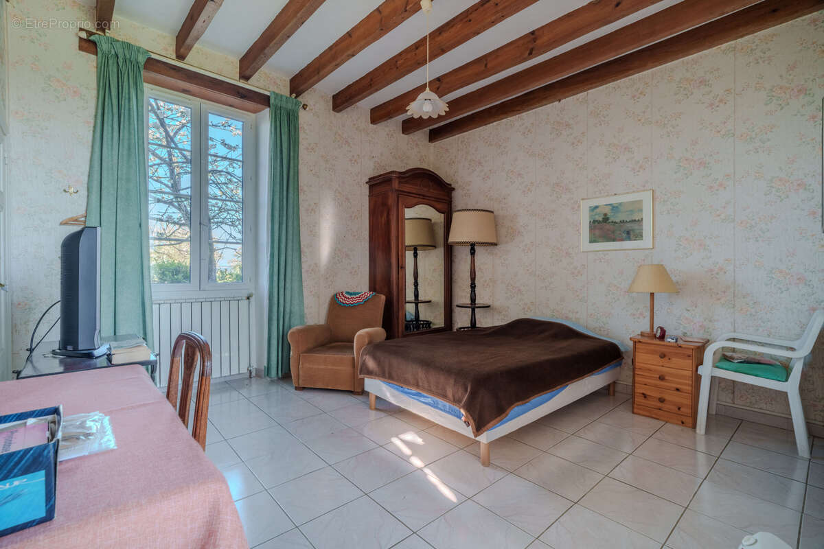 Maison à VILLENEUVE-SUR-LOT