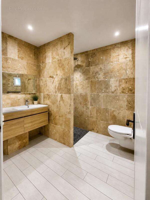 Villa de 12 pièces de 650 m² à Saint-Nexans - photo 17