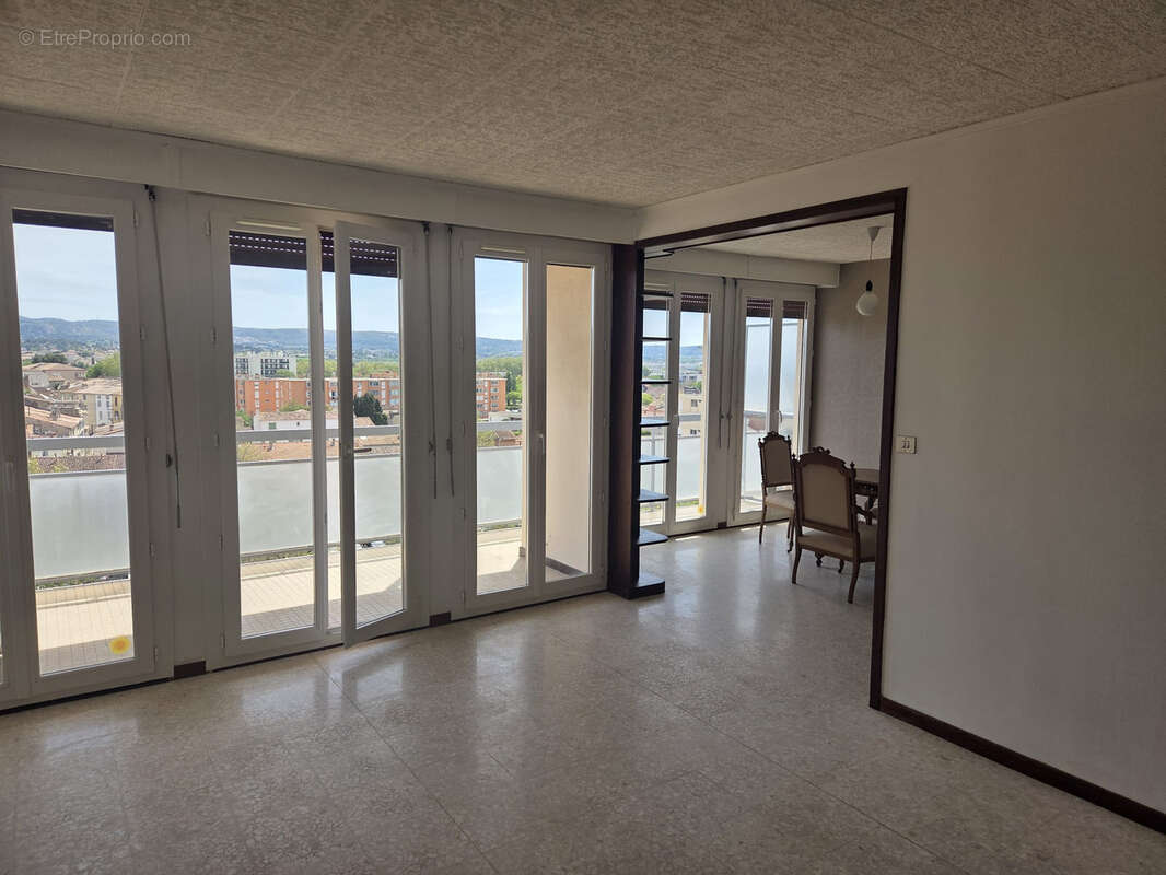 Appartement à MARIGNANE