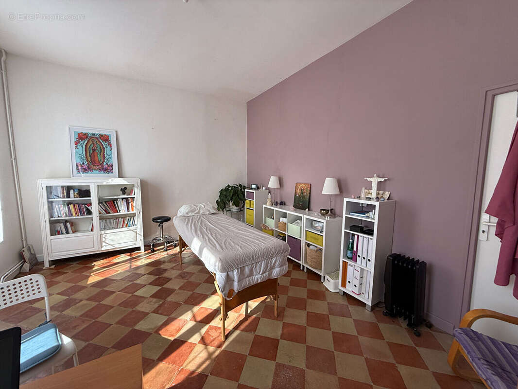Maison de caractère au coeur d'un village - photo 10