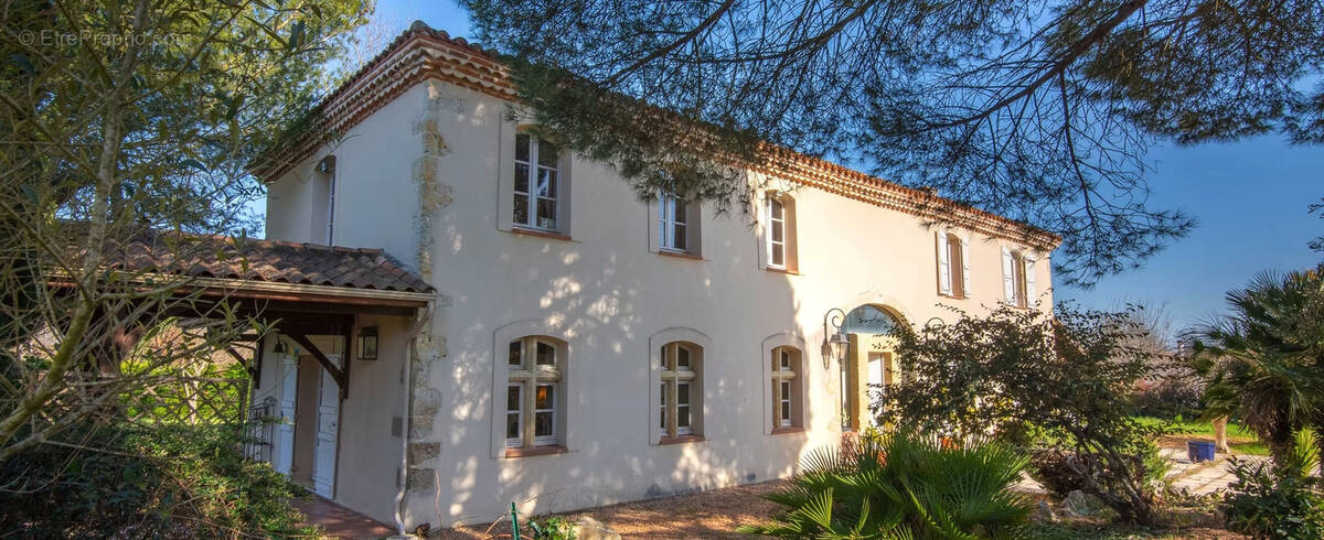 Maison à FLEURANCE