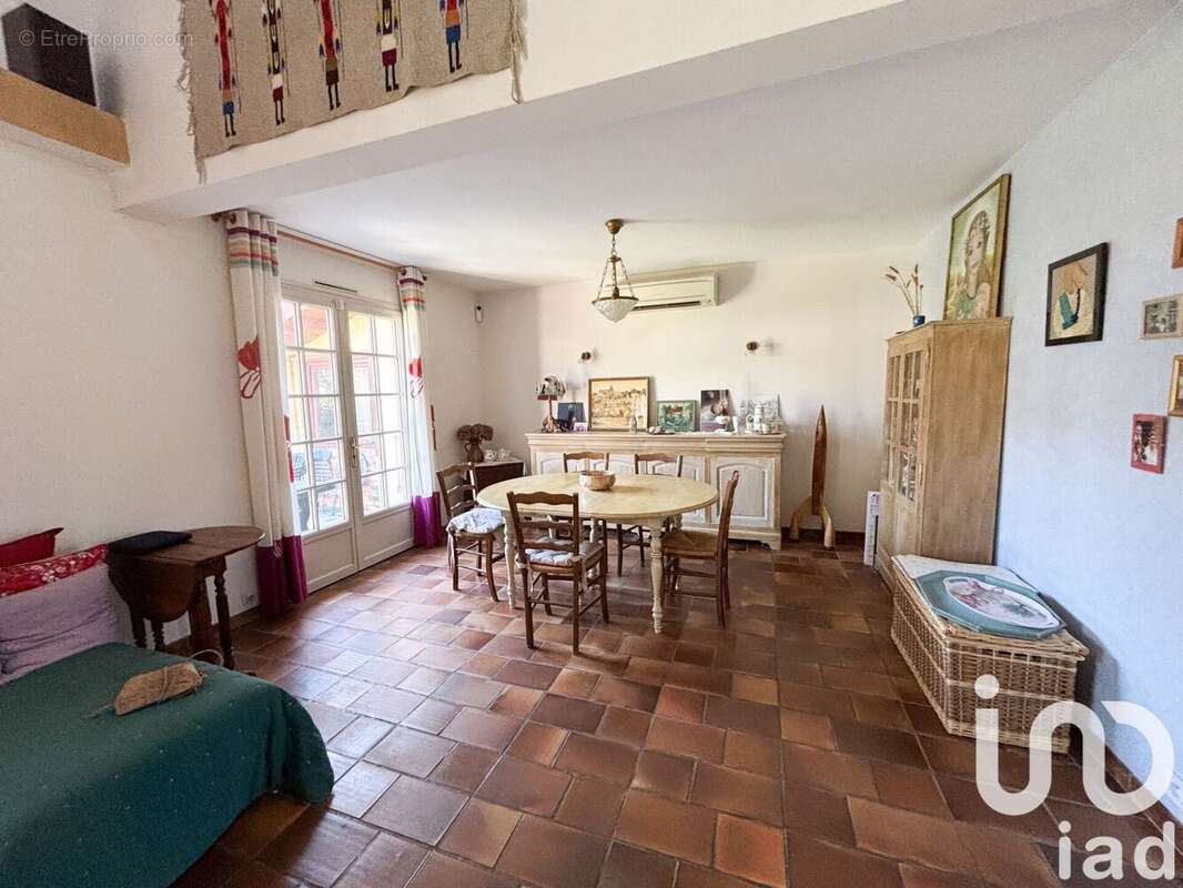 Photo 3 - Maison à LE CHATELET-EN-BRIE