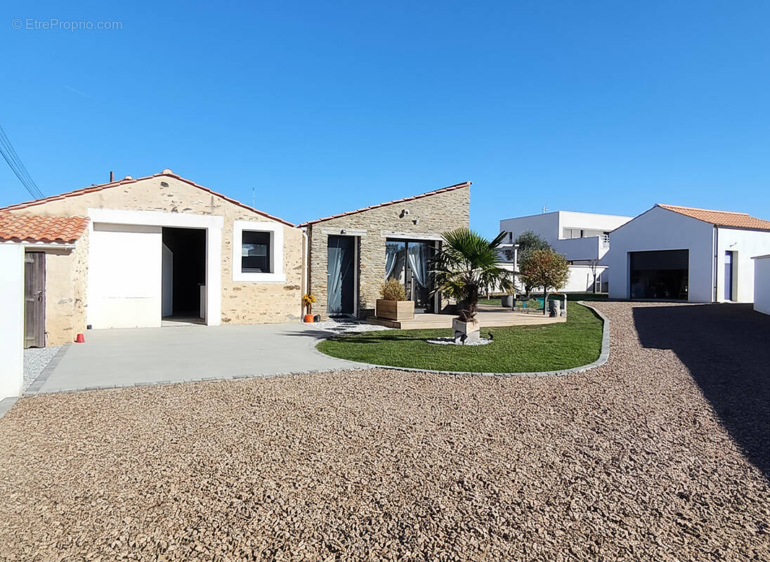 Maison à TALMONT-SAINT-HILAIRE