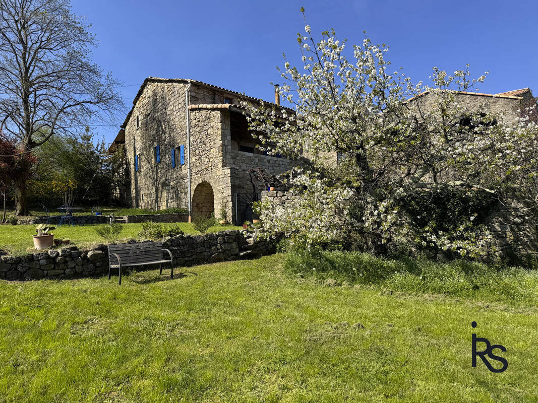 Maison à LARGENTIERE