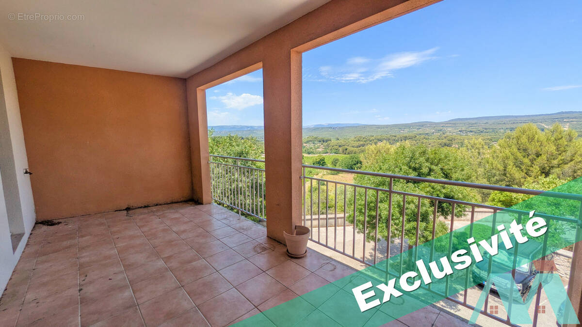 Appartement à LE BEAUSSET