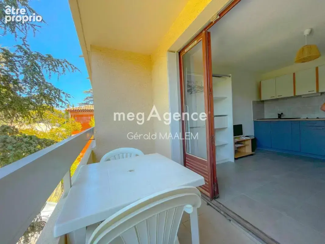 Studio avec terrasse à Saint Raphaël - photo 3