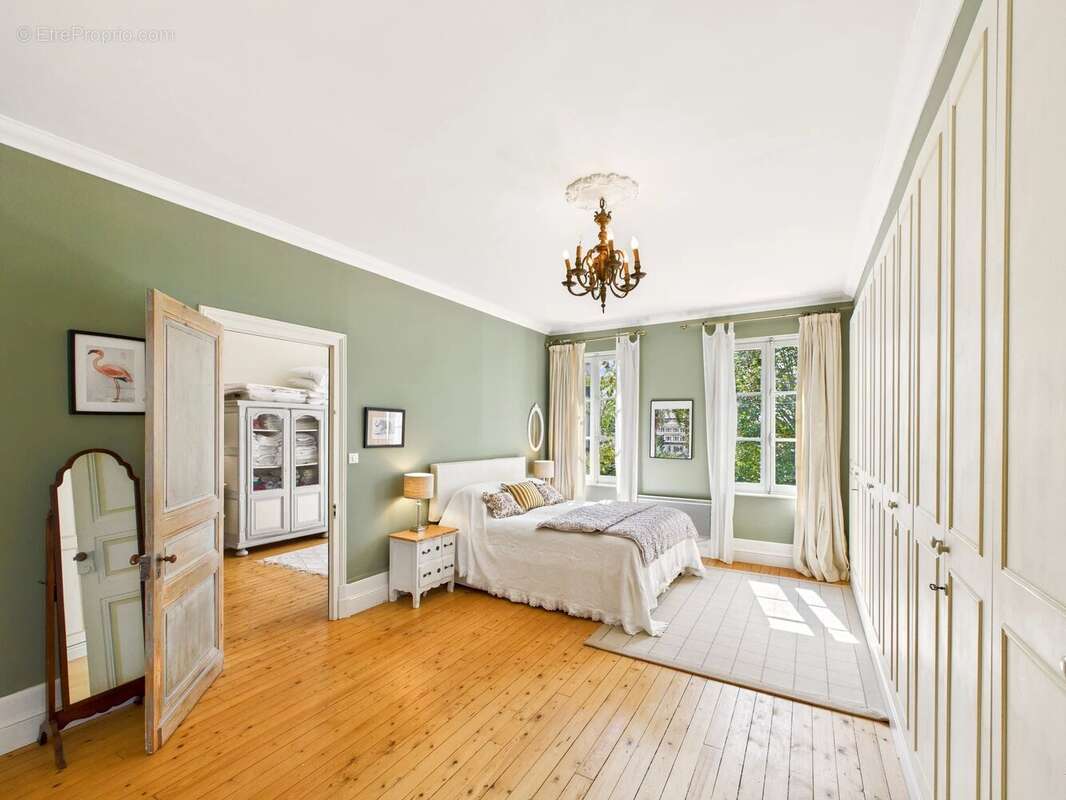 Maison à MONTPON-MENESTEROL