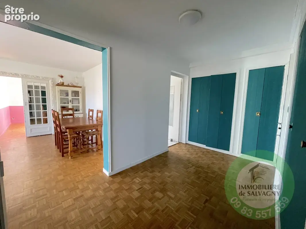 A vendre appartement t4 / t5 de 100 m2 a champagne au mont d'or - photo 6
