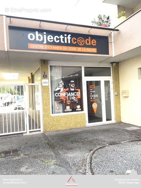 Commerce à ECHIROLLES