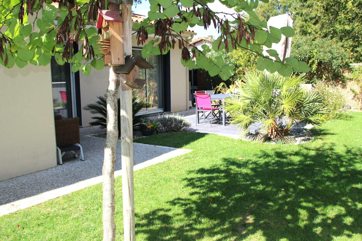 Maison à SAINT-GEORGES-DE-DIDONNE