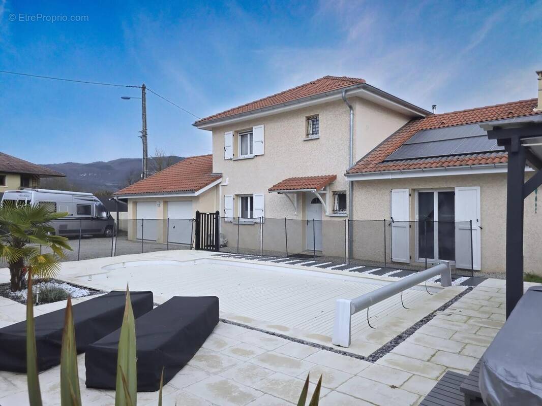 Photo 1 - Maison à MONTALIEU-VERCIEU
