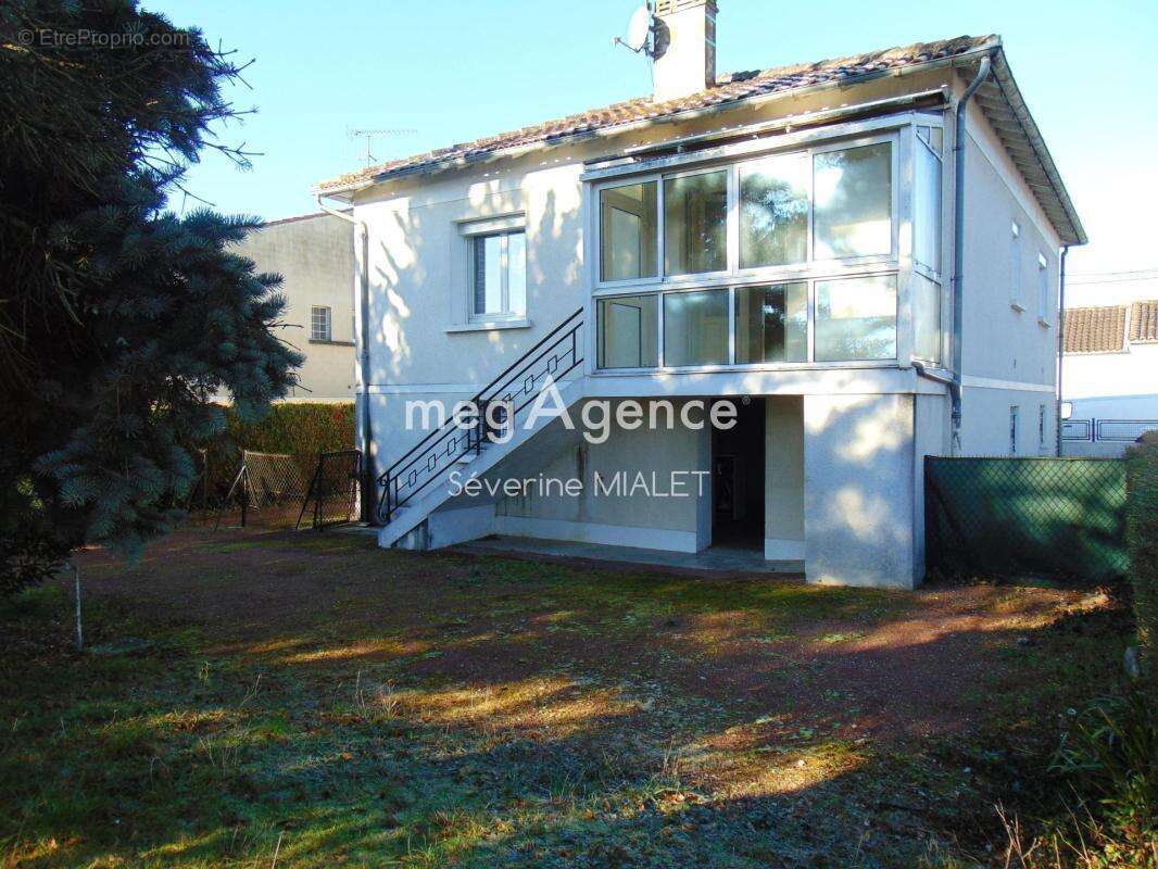 Maison 81 m² à Cognac - photo 2