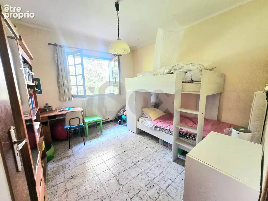 Villa 7 pièces sur 1 932 m2 de terrain avec piscine   Mer à pied - photo 15