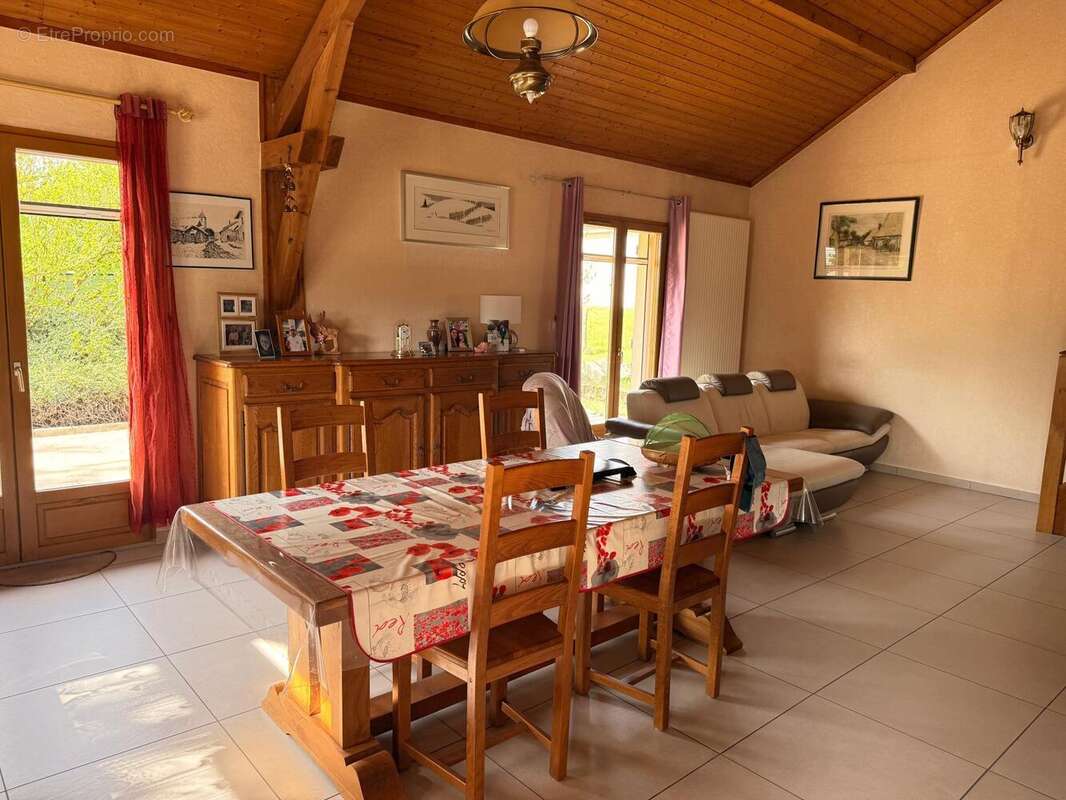 Photo 3 - Maison à RIOZ