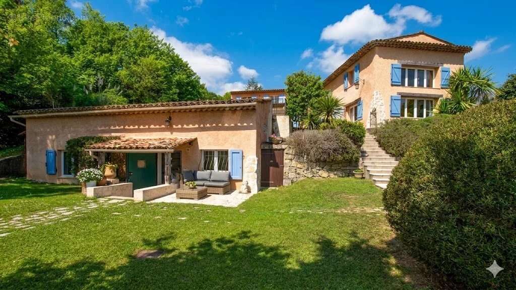 Maison à LE BAR-SUR-LOUP