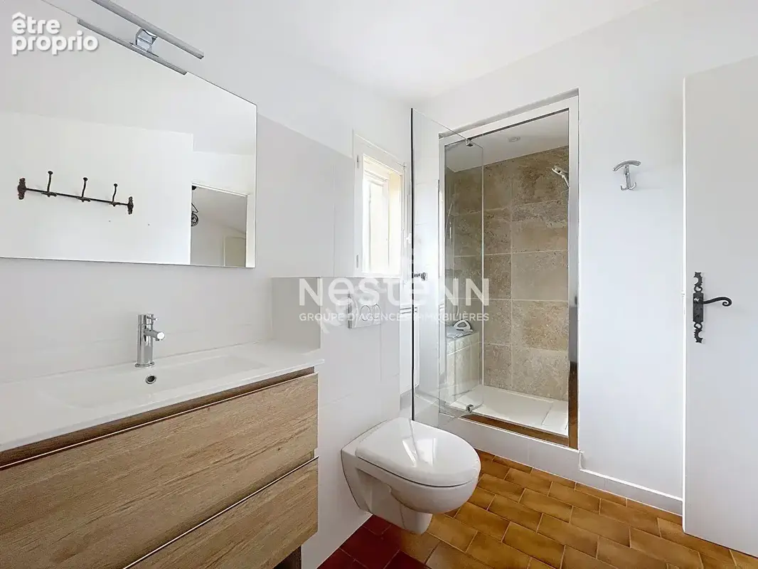Lourmarin - Maison  5 pièce(s), 180m2, 4 belles chambres, garage-,piscine - photo 17