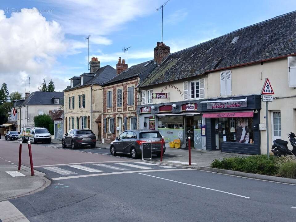 Terrain à LE BREUIL-EN-AUGE
