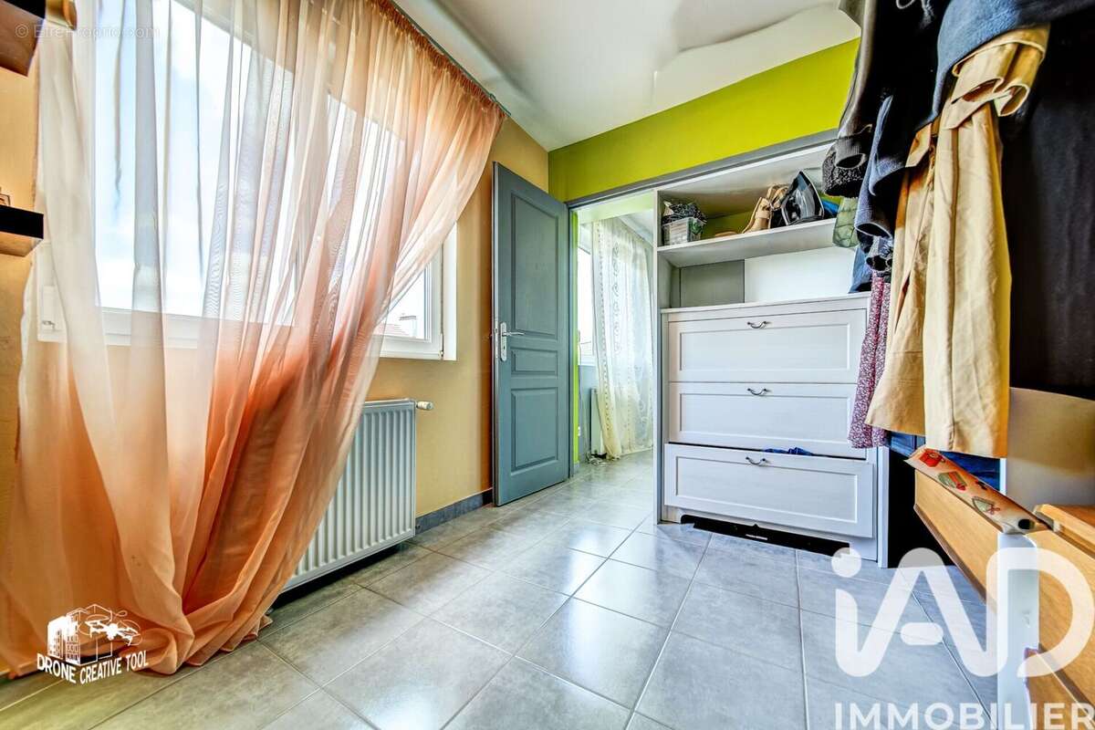 Photo 8 - Appartement à AUDUN-LE-TICHE