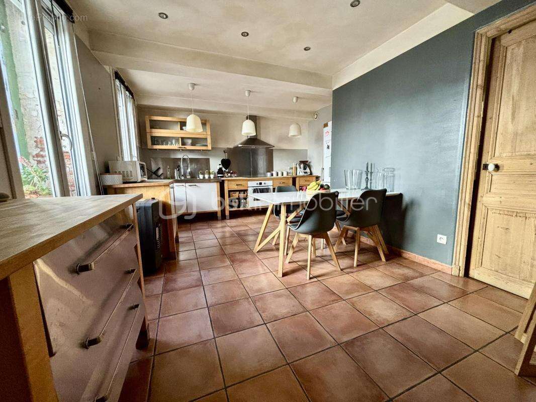 Maison de village lumineuse – 95 m² – Baho – 145 000 € - photo 2